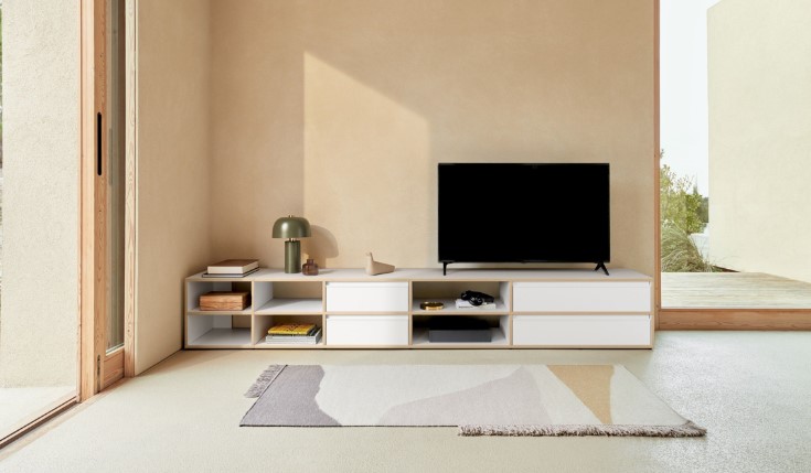 Comparing TV Stand Styles